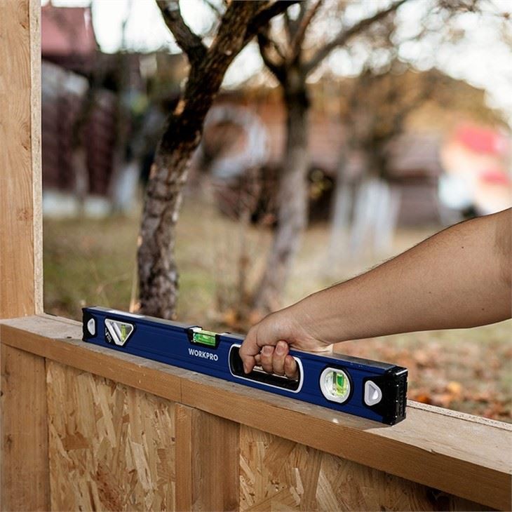 LONG SPIRIT LEVEL